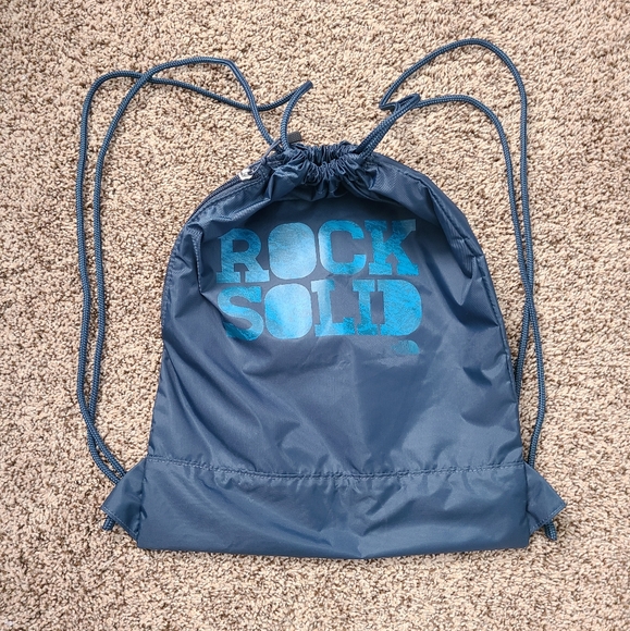 The North Face "Rock Solid" drawstring backpack - Picture 6 of 6